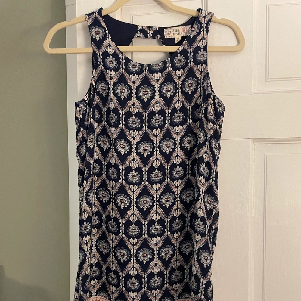Patterned dress